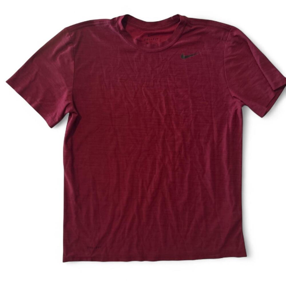 Nike dri fit burgundy t shirt drifit Medium